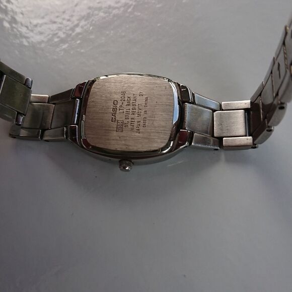 Casio LTP2046A-2A Crystal Accented Bracelet Watch - Picture 3 of 9
